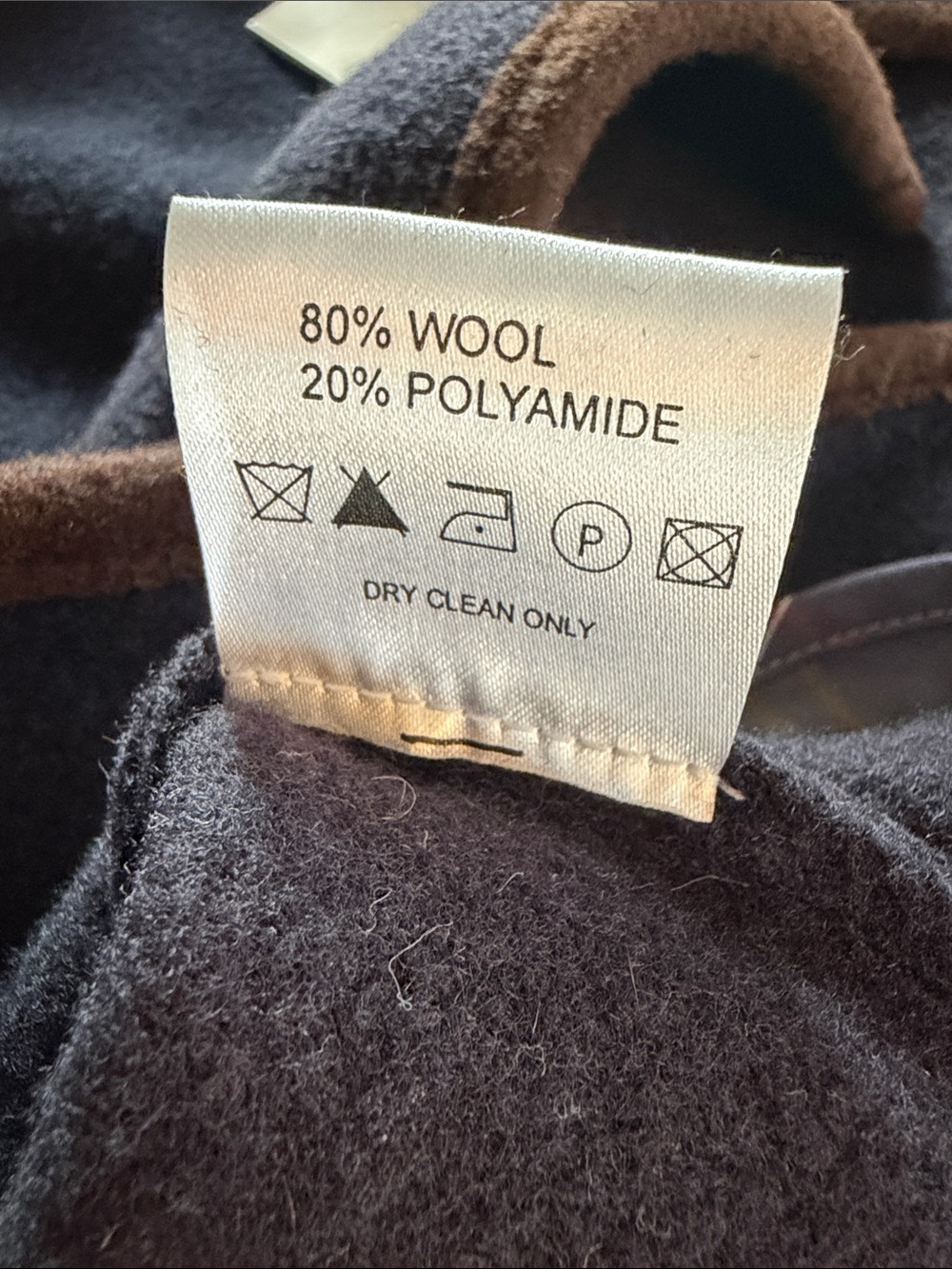 ⭐️NWT⭐️ Barbour Navy Wool Felted Blazer with Brown Trim and Bronze Buttons - Picture 12 of 12